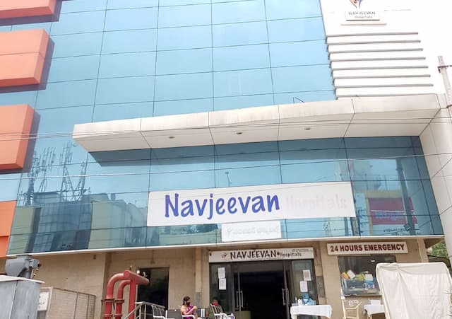 Больницы Навдживана