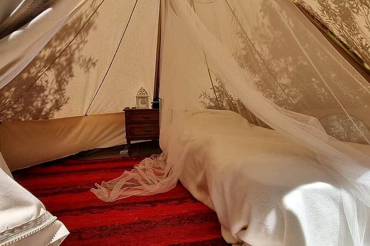 خيمة فاخرة خاصة فقط من مايو إلى سبتمبر