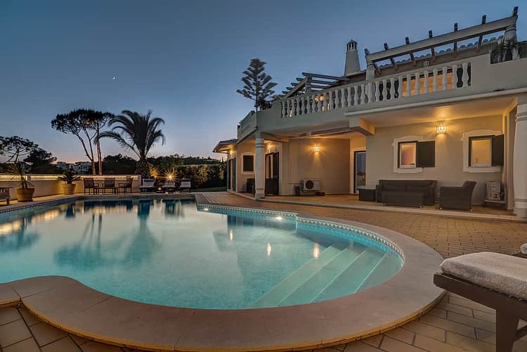 Karma Surf Retreat - Algarve