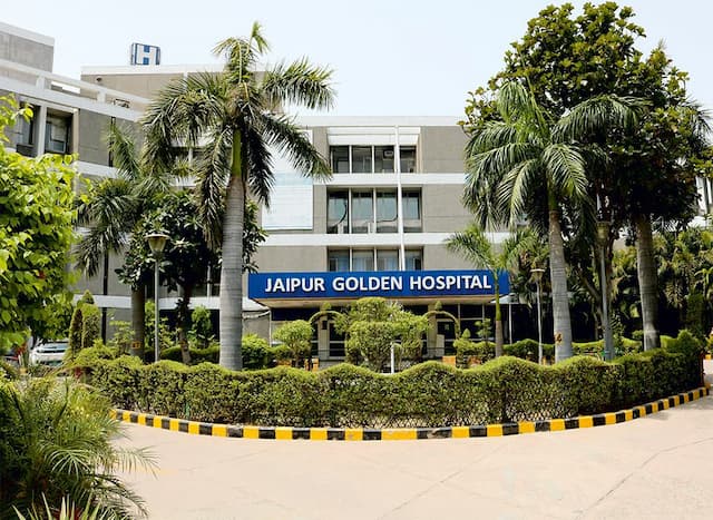 Золотая больница Джайпура