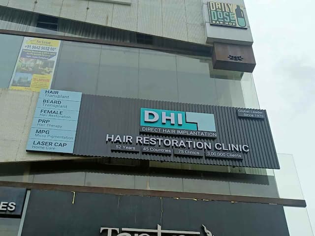 Klinik Transplantasi dan Pemulihan Rambut DHI - Delhi