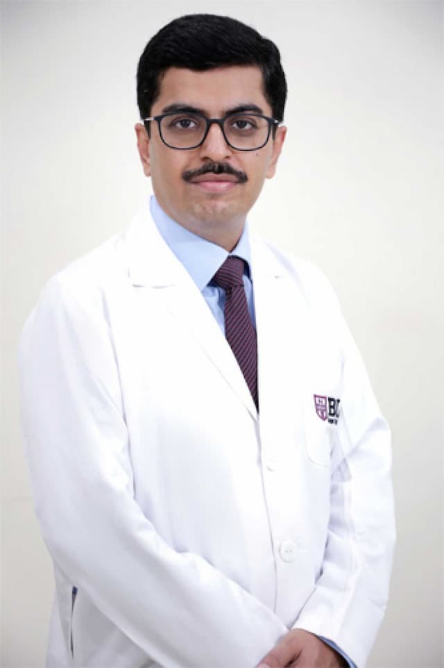 Docteur. Abhideep Chaudhary, [object Object]
