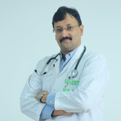 Docteur. Mohit Agarwal, [object Object]