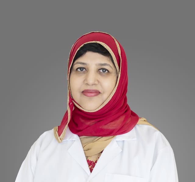 Docteur. Sabeena Sadath, [object Object]